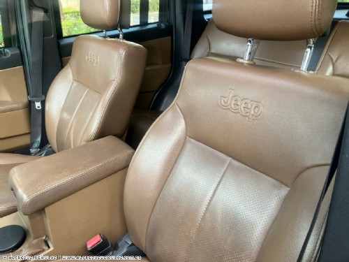 Jeep CHEROKKE LIMITED 3.7 V6 4X4 2012/2012
